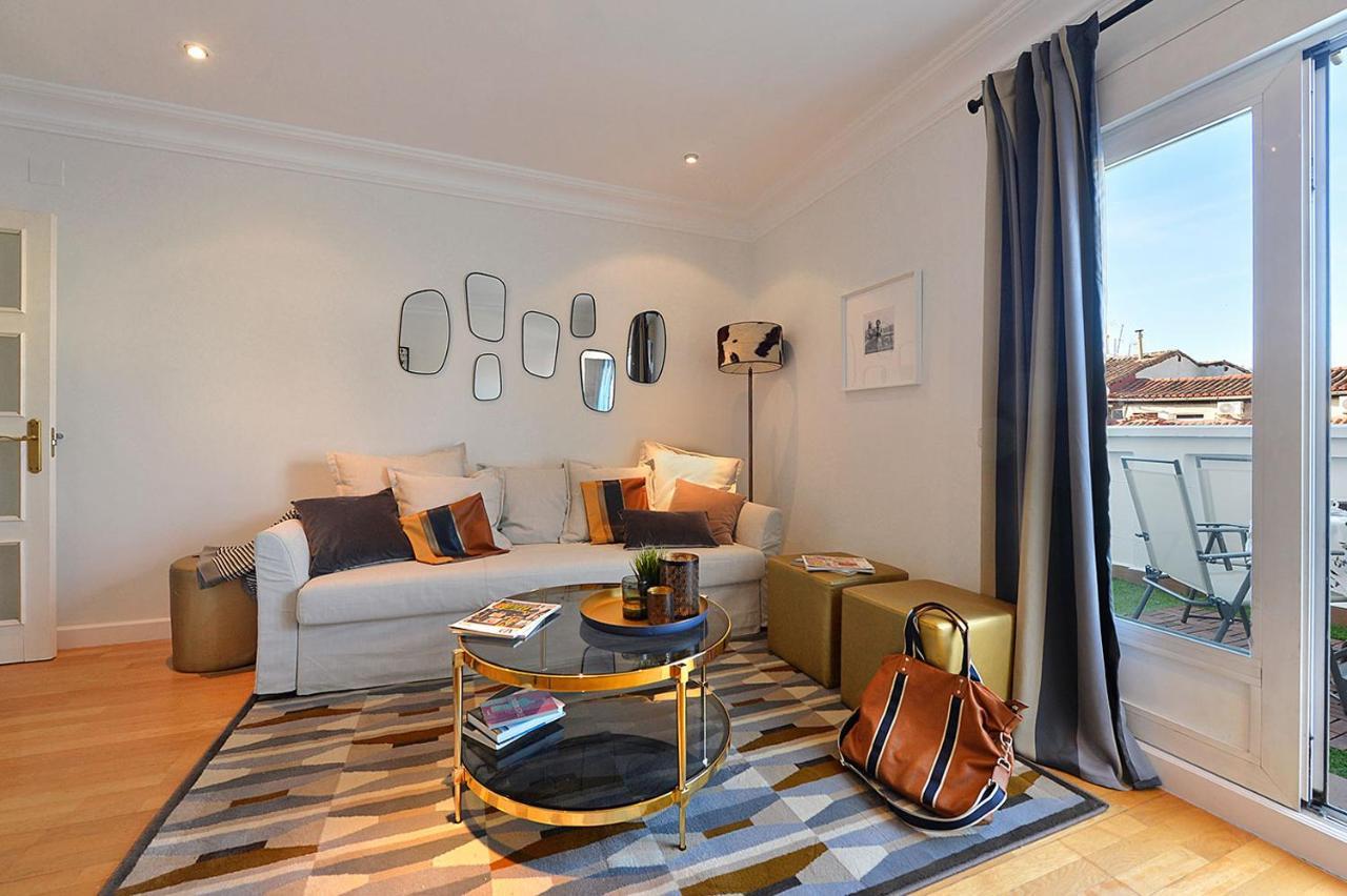 Homeabout Puerta Del Sol Premium Madrid Exterior photo